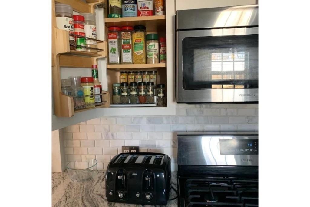 לאוטון 1 Mile To Fort Sill! The Carolebelle Cottage Sleeps 8 With Hottub,Grills,Firepit מראה חיצוני תמונה