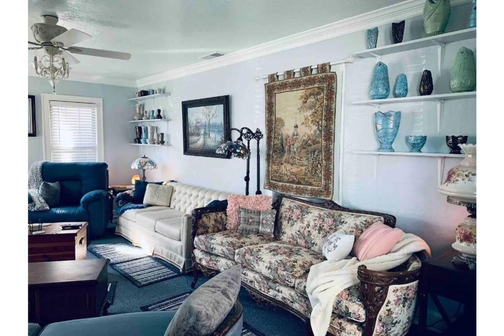 לאוטון 1 Mile To Fort Sill! The Carolebelle Cottage Sleeps 8 With Hottub,Grills,Firepit מראה חיצוני תמונה