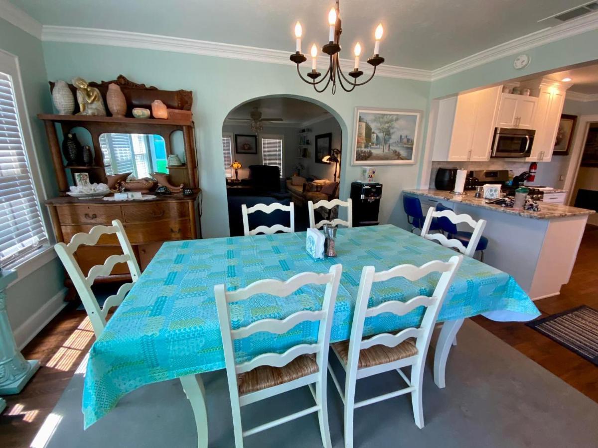 לאוטון 1 Mile To Fort Sill! The Carolebelle Cottage Sleeps 8 With Hottub,Grills,Firepit מראה חיצוני תמונה