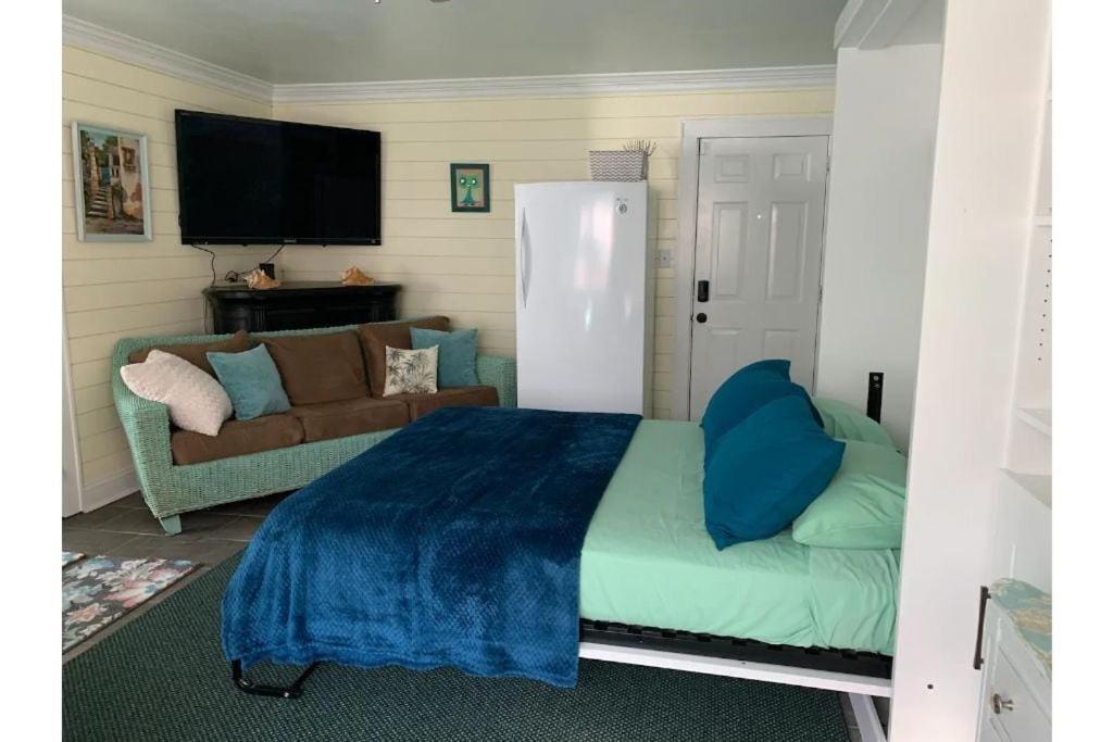 לאוטון 1 Mile To Fort Sill! The Carolebelle Cottage Sleeps 8 With Hottub,Grills,Firepit מראה חיצוני תמונה